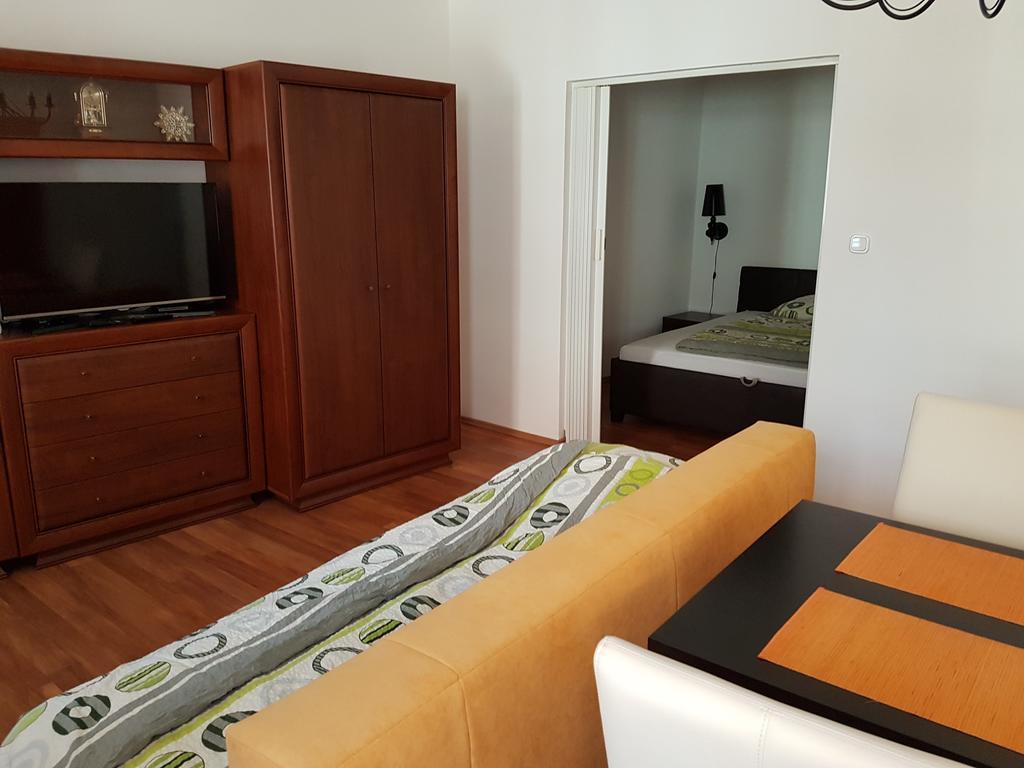 Apartman Kaszas Central Mosonmagyaróvár Dış mekan fotoğraf